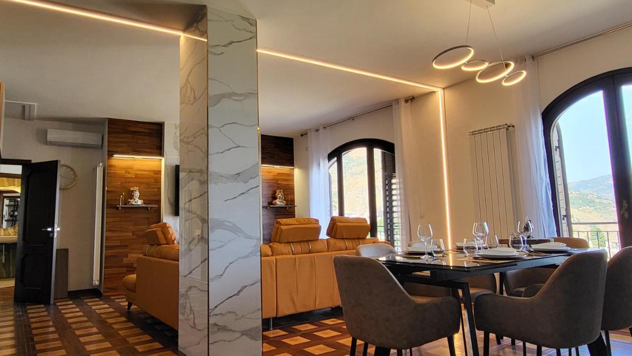 Apartment I Due Grifoni Luxury & Taormina