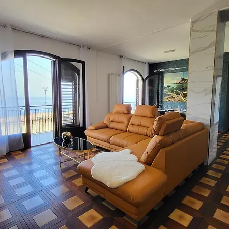 I Due Grifoni Luxury Apartment & Spa Taormina Exterior photo